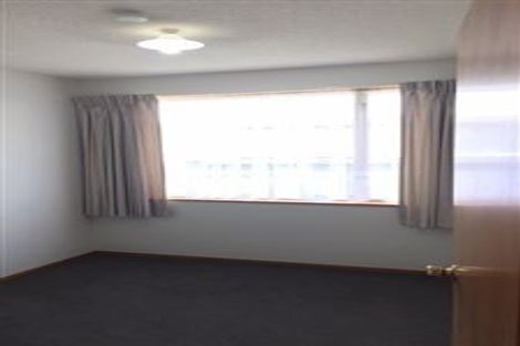 Photo of property in 2/66 Martin Avenue, Beckenham, Christchurch, 8023