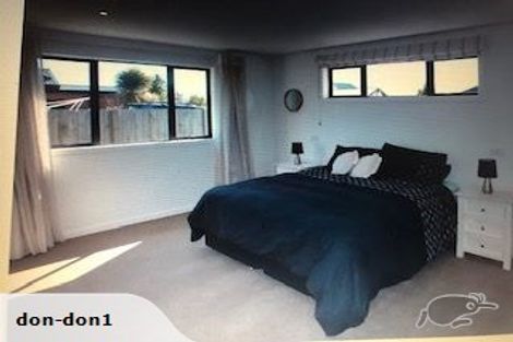 Photo of property in 8 Warbler Lane, Albert Town, Wanaka, 9305