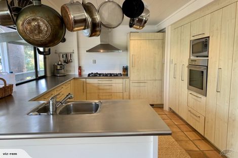 Photo of property in 34 Harbour View Road, Leigh, 0985