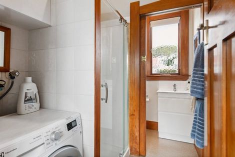 Photo of property in 9 Hinaki Street, Inner Kaiti, Gisborne, 4010