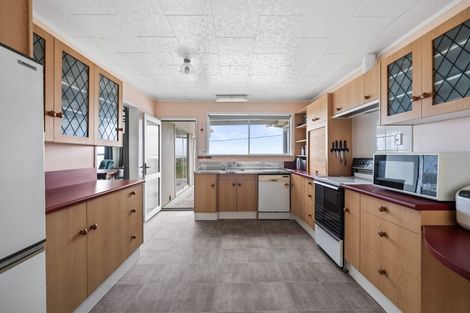 Photo of property in 61 Marine Drive, Te Kopuru, 0371