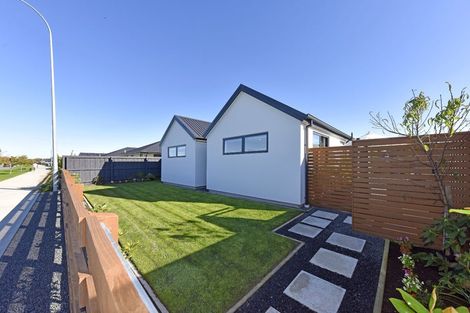 Photo of property in 12 Croydon Street, Woodend, 7610