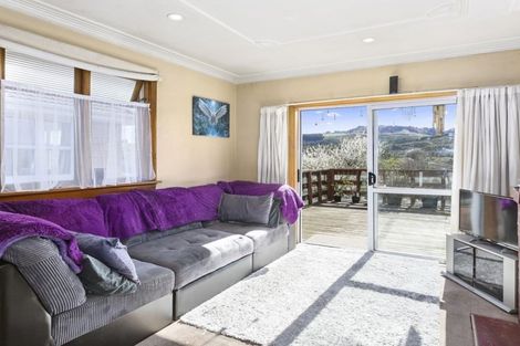 Photo of property in 12 Scotland Terrace, Green Island, Dunedin, 9018