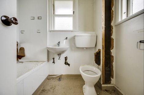 Photo of property in 1007 Pukatea Street, Saint Leonards, Hastings, 4120