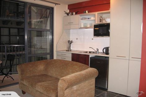 Photo of property in Atrium Apartments, 2h/154 The Terrace, Wellington Central, Wellington, 6011