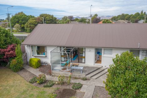 Photo of property in 2/81 Briggs Road, Shirley, Christchurch, 8052