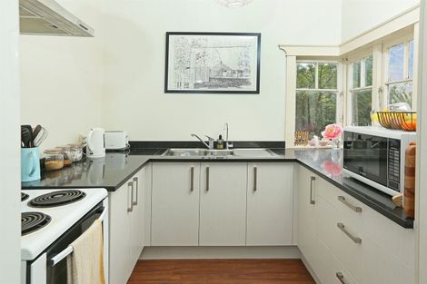 Photo of property in 29 Willerton Avenue, New Lynn, Auckland, 0600