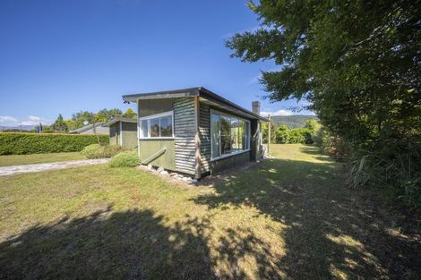 Photo of property in 36 Home Street, Manapouri, 9679