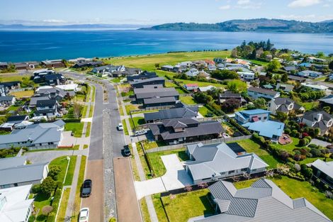 Photo of property in 83 Victory Drive, Wharewaka, Taupo, 3330