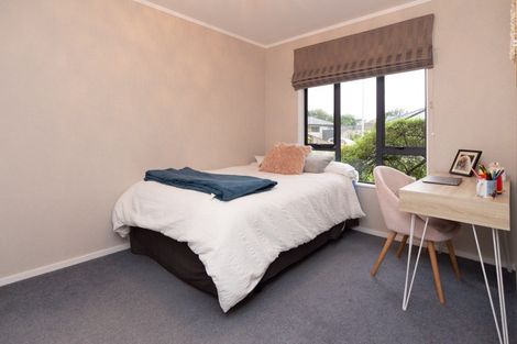 Photo of property in 12 Aspen Way, Kelvin Grove, Palmerston North, 4414