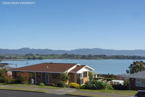 Photo of property in 47 Hamurana Road, Omokoroa, 3114