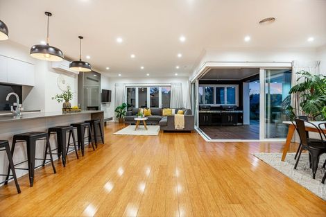 Photo of property in 32 Pacific View, Whitby, Porirua, 5024