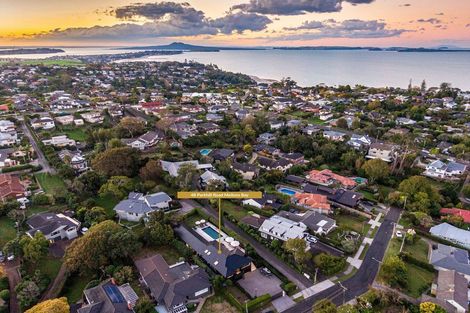 Photo of property in 48 Parkhill Road, Mellons Bay, Auckland, 2014