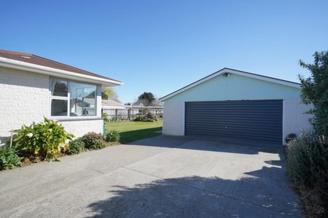 Photo of property in 19 Carston Street, Leeston, 7632