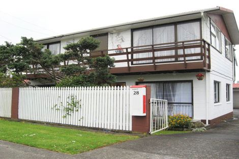Photo of property in 28 Wallace Road, Mangere Bridge, Auckland, 2022