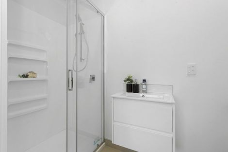 Photo of property in 2/18 Pickering Crescent, Chedworth, Hamilton, 3210