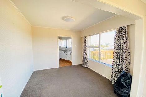 Photo of property in 150 Mokoia Road, Chatswood, Auckland, 0626