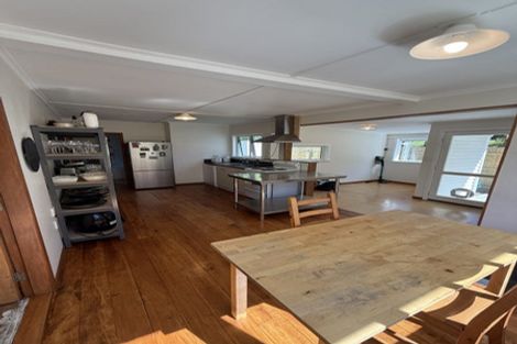 Photo of property in 16 Hursthouse Street, Vogeltown, New Plymouth, 4310