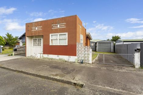 Photo of property in 645 Ferguson Street, Terrace End, Palmerston North, 4410