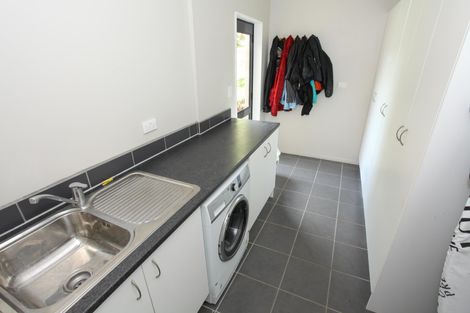 Photo of property in 25 Kauri Lane, Huntly, 3771