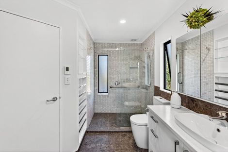 Photo of property in 128b Thompson Road, Bluff Hill, Napier, 4110