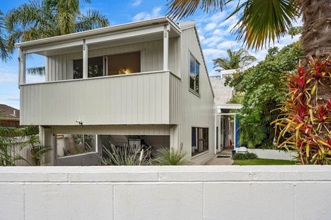 Photo of property in 4 Taitapu Street, Massey, Auckland, 0614