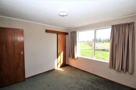 Photo of property in Papatawa Schoolhouse, 258 Valley Road, Papatawa, Woodville, 4998