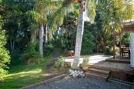 Photo of property in 28 Cedar Road, Te Awanga, 4102