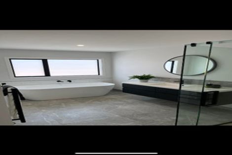 Photo of property in 4 Ngaroma Crescent, Whitianga, 3510