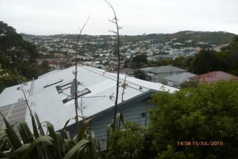 Photo of property in 2/44 Ribble Street, Island Bay, Wellington, 6023