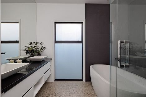 Photo of property in 15 Awatira Drive, Papamoa Beach, Papamoa, 3118