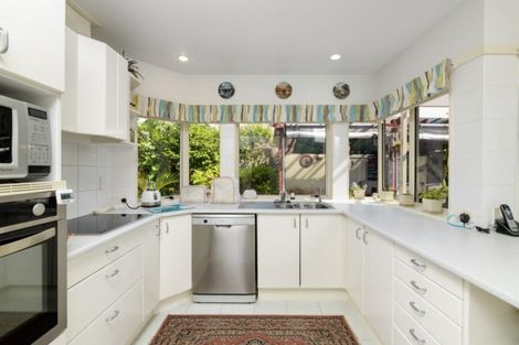 Photo of property in 1/207 Oceanbeach Road, Mount Maunganui, 3116