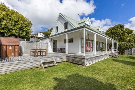 Photo of property in 27 Gledstane Road, Stanmore Bay, Whangaparaoa, 0932