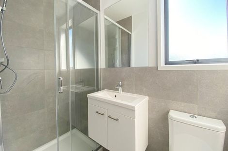 Photo of property in 11d Kelburn Lane, Mangere, Auckland, 2022