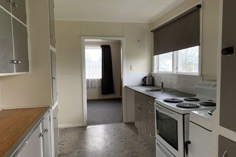 Photo of property in 15 Te Rangitautahanga Road, Turangi, 3334