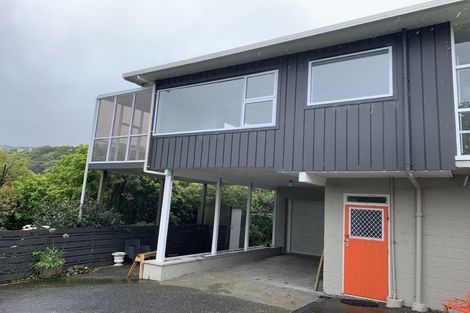 Photo of property in 105 Dowse Drive, Maungaraki, Lower Hutt, 5010