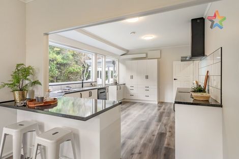 Photo of property in 49 Manuka Street, Stokes Valley, Lower Hutt, 5019