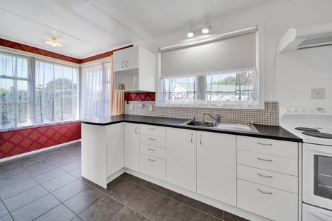 Photo of property in 39 Gloucester Street, Patea, 4520