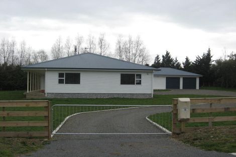 Photo of property in 70 Charles Street, Carterton, 5713