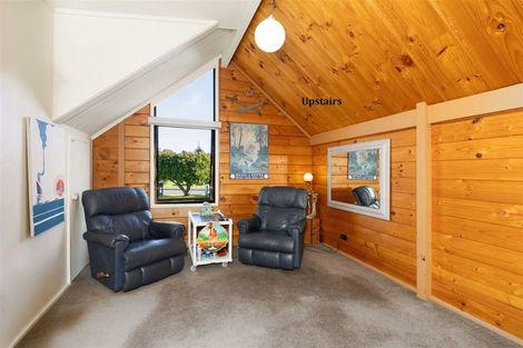 Photo of property in 12 Pohutukawa Crescent, Raumati Beach, Paraparaumu, 5032