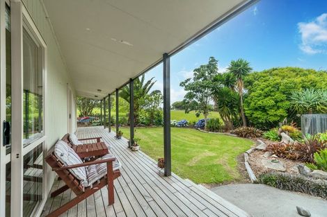 Photo of property in 73 Waiteitei Road, Wellsford, 0974