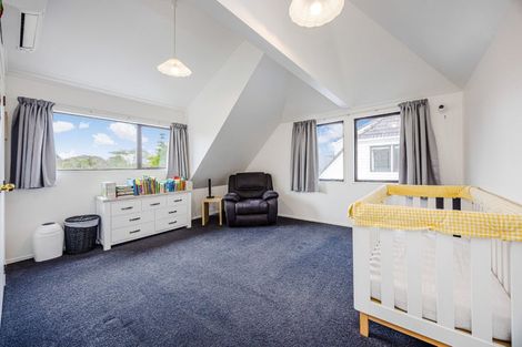 Photo of property in 4/17 Ross Martin Court, Conifer Grove, Takanini, 2112