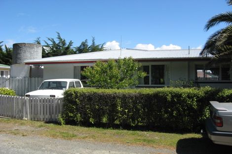 Photo of property in 18 Chamberlain Avenue, Amberley, 7481