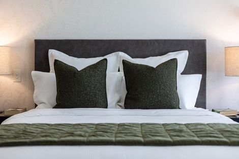 Photo of property in 363 Peninsula Road, Kelvin Heights, Queenstown, 9300