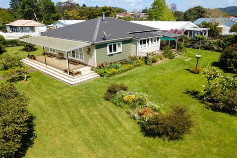 Photo of property in 16 Macfarlane Street, Kawakawa, 0210