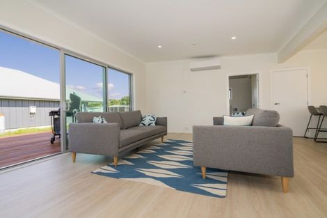 Photo of property in 28 Navigation Drive, Cooks Beach, Whitianga, 3591