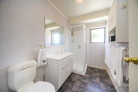 Photo of property in 97 Summerhill Drive, Fitzherbert, Palmerston North, 4410