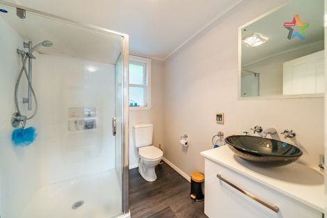 Photo of property in 23 Wyndrum Avenue, Waterloo, Lower Hutt, 5011