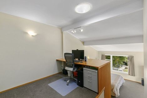 Photo of property in 301 Dowse Drive, Maungaraki, Lower Hutt, 5010