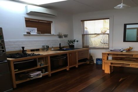 Photo of property in 24 Baden Road, Hataitai, Wellington, 6021